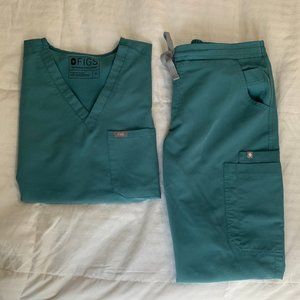 FIGS HYDROGREEN Set -- Catarina (S) and Yola (S)